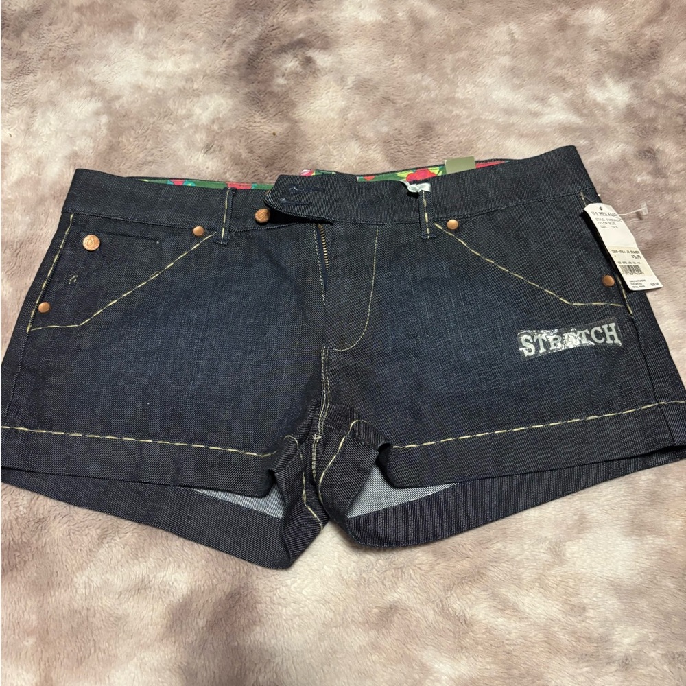 U.S. Polo Assn Navy Denim Shorts Stretch Womens Size 13/14 Cuffed Casual
(946)
